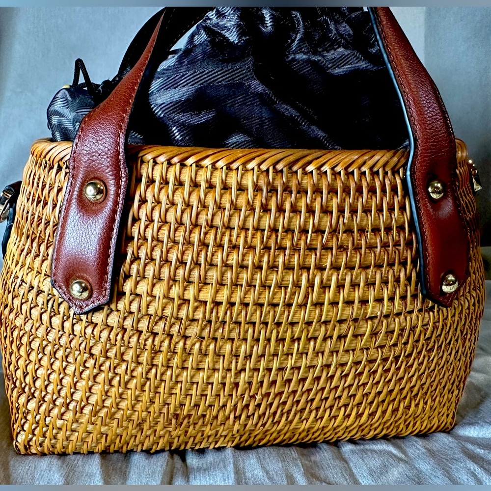 Pulicati Brown Woven Handbag with Leather Accents